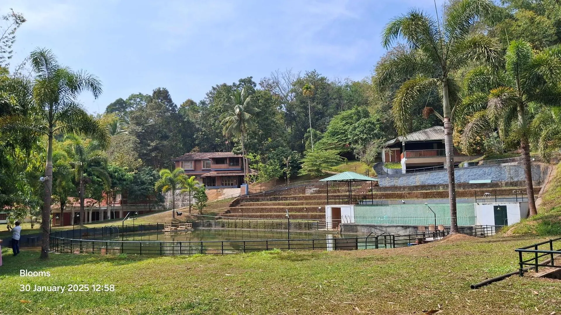 Stone Villa In Blooms Green Farm Wayanad Semesterbostad